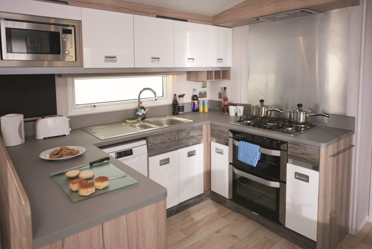 Caravan Kitchen 768x513